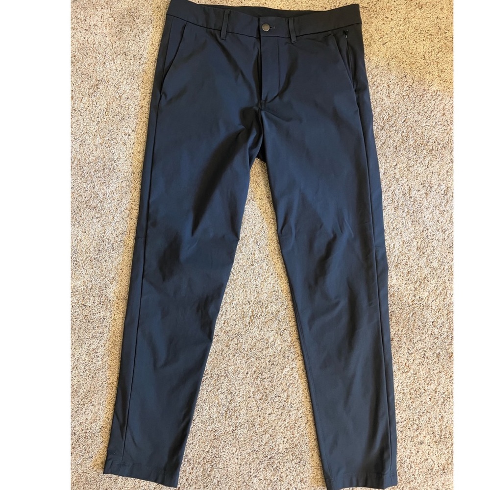 Men’s Lululemon ABC Pants